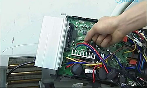 嘉善美的空调电话是多少